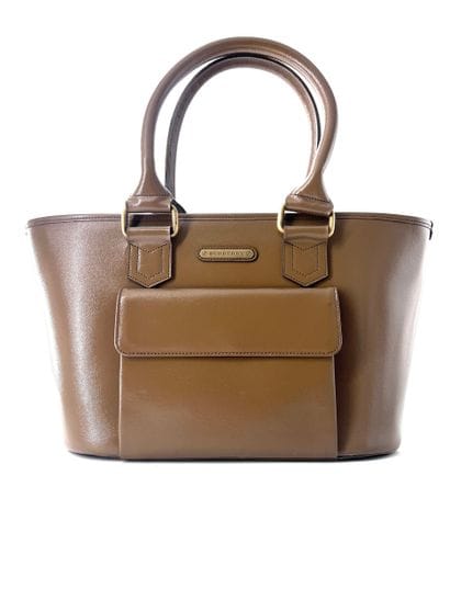 Burberry Tote Bag
Leather tote bag by Burberry.
Large,...
