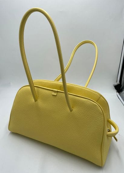 Jacquemus Le Bambino Flap Bag
Canvas flap...