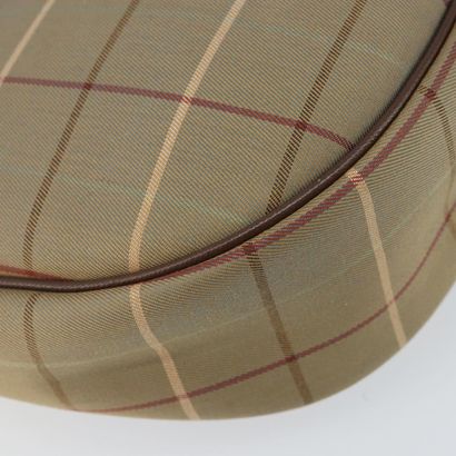 Burberry Nova Check Tote
Handbag in Nova...