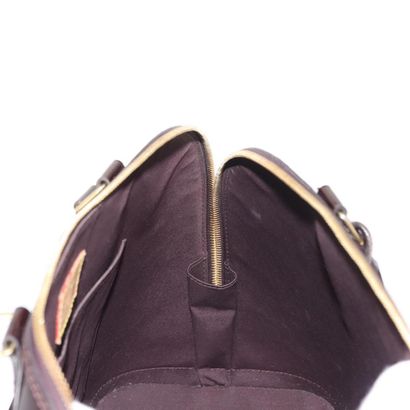 Louis Vuitton Alma Handbag
Monogram patent...
