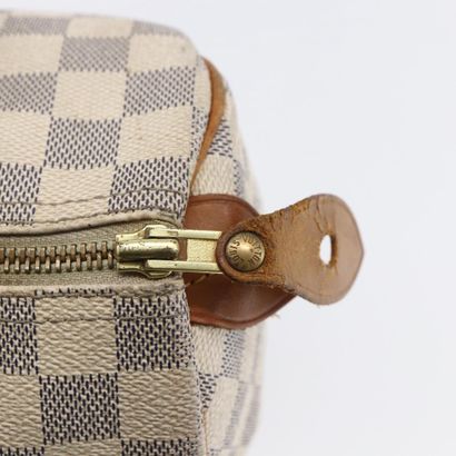 Louis Vuitton Speedy Mini HL
Handbag in Damier...