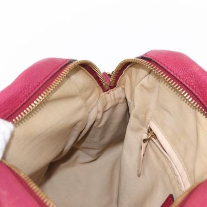 Chloé Paraty Handbag
Quilted leather handbag,...