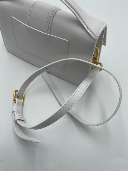 Jacquemus Le Grand Bambino Flap Bag
Leather...