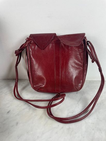 Set of 5 hand/shoulder bags, 1975 1990, leather...