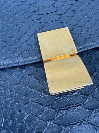 Céline Triomphe Shoulder Bag
Shoulder bag...