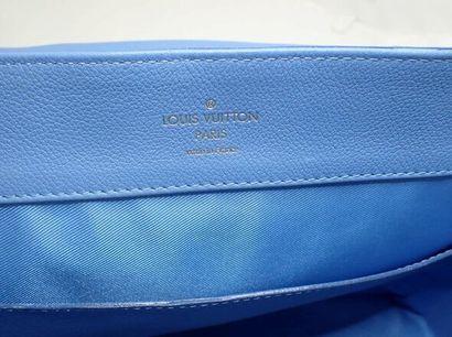 Louis Vuitton Neverfull Pochette blue leather...