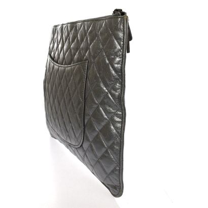 Chanel iPad Pouch
Quilted leather iPad Pouch...