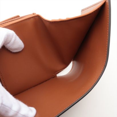 Céline 16 Top Handle Bag
Leather handbag,...