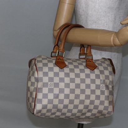 Louis Vuitton Speedy Mini HL
Handbag in Damier...