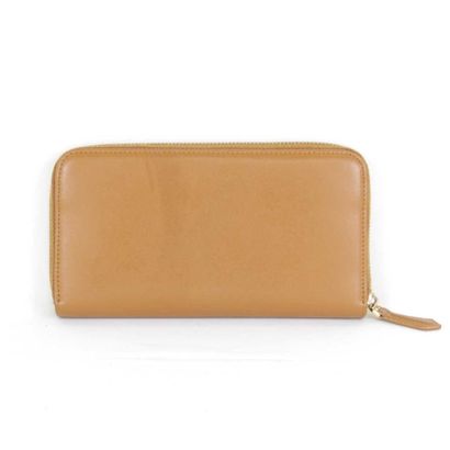 Fendi Bifold Flat Wallet
Folding leather...
