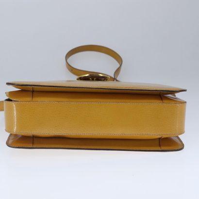 Céline Ring Bag
Ring Bag leather handbag...