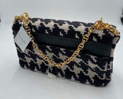 Dior Caro Flap Double Pouch Crossbody Bag
Caro...
