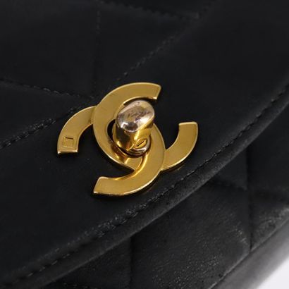 Chanel Vintage Diana Flap Bag
Quilted leather...