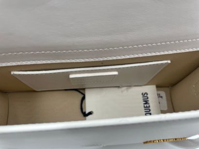 Jacquemus Le Grand Bambino Flap Bag
Leather...