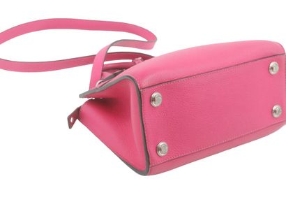 Louis Vuitton City Steamer Handbag
Leather...