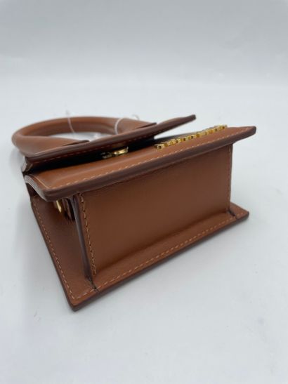 Jacquemus Le Chiquito Mini
Calfskin Le Chiquito...