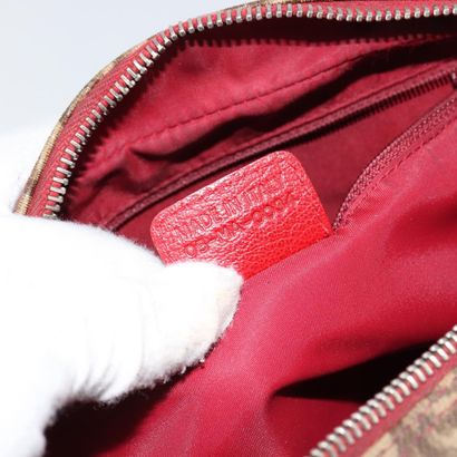 Dior Vintage Rasta Crossbody Bag
Diorissimo...