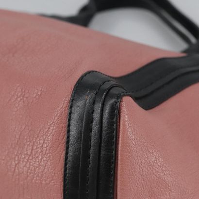 Chloé Alison East West Tote
Alison East West...
