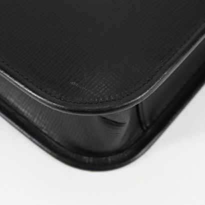 Burberry Business Bag
Black leather Business...