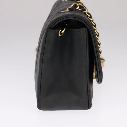 Chanel Vintage Diana Flap Bag
Quilted leather...