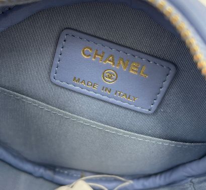 Chanel Round Clutch with Chain
Round Clutch...