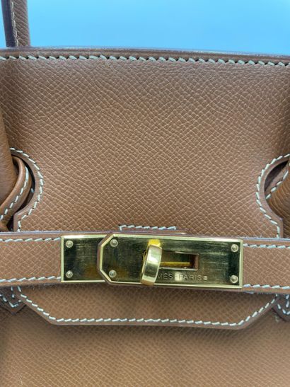 Hermès Birkin 35
Sac à main iconique en cuir,...