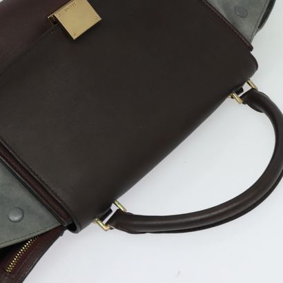 Céline Sac Trapèze
Sac à main en cuir, modèle...