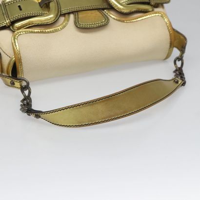 Fendi Zucchino Mamma Baguette
Sac porté épaule...