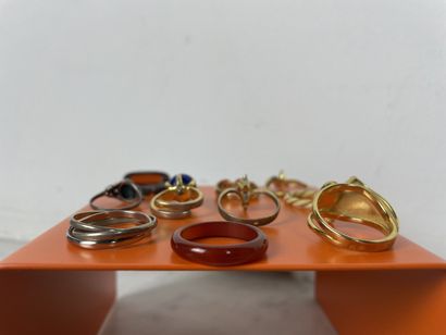 Set of fancy rings and bracelets (20th century):...