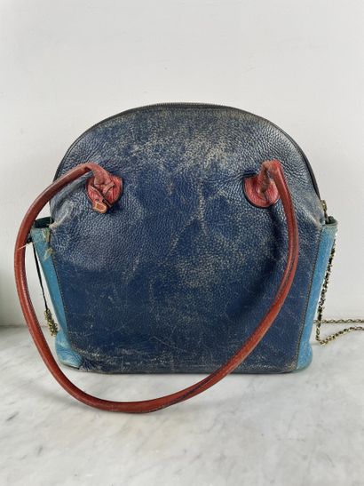 Delvaux, Bruxelles - Ensemble de trois sacs...