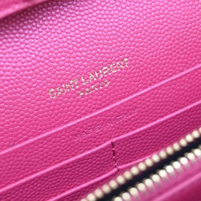 Saint Laurent Niki Chain Flap Bag
Sac à rabat...