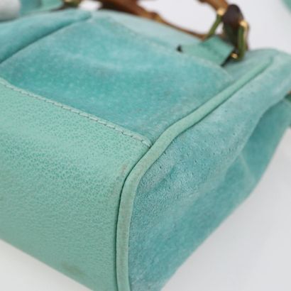 Gucci Bamboo Zip Pouch
Sac pochette à poignée...