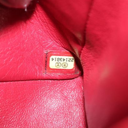 Chanel Vintage Chain Flap Shoulder Bag
Sac...