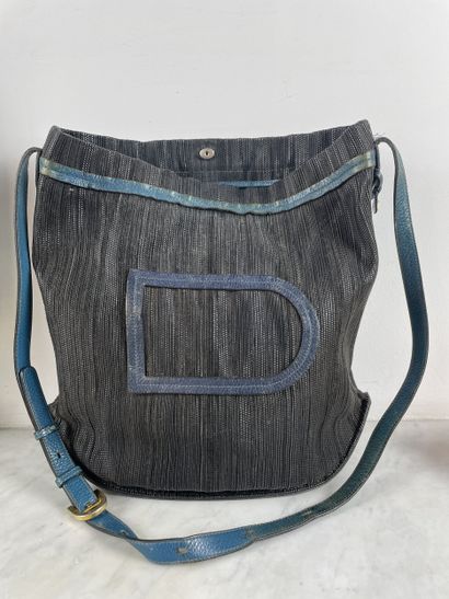 Delvaux, Bruxelles - Ensemble de trois sacs...