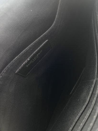 Saint Laurent Zip Pouch Pochette zippée
Pochette...