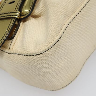 Fendi Zucchino Mamma Baguette
Sac porté épaule...