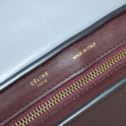 Céline Sac Trapèze
Sac à main en cuir, modèle...
