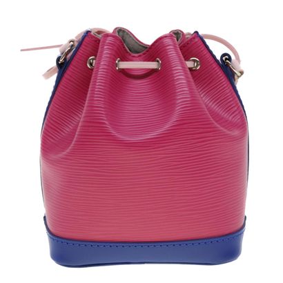 Louis Vuitton Petit Noé
Sac seau en cuir,...