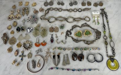 Grand assortiment de bijoux fantaisie, XX-...