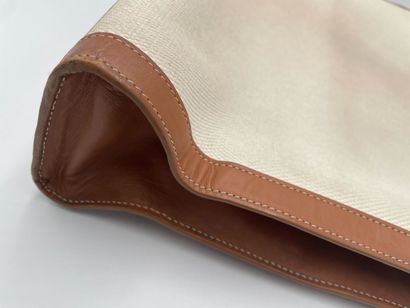 Céline Vertical Square Cabas Tote
Sac cabas...