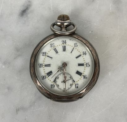 Montre de poche en argent Remontoir, cylindre...