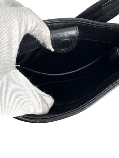 Gucci Horsebit 1955 Shoulder Bag
Sac porté...