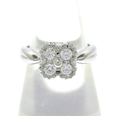 Van Cleef & Arpels Sweet Alhambra
Bague en...