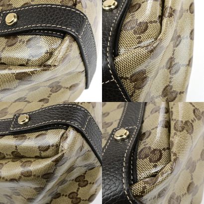 Gucci Abbey Shoulder Bag
Sac porté épaule...