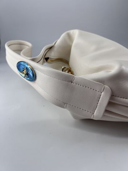 Valentino Garavani Go-Hobo Small
Sac à main...