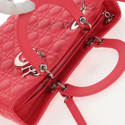 Christian Dior Lady Dior Cannage
Sac à main...