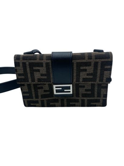 Fendi Vintage Zucca Mini Shoulder Bag
Sac...