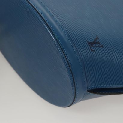 Louis Vuitton Saint Jacques
Sac à main en...