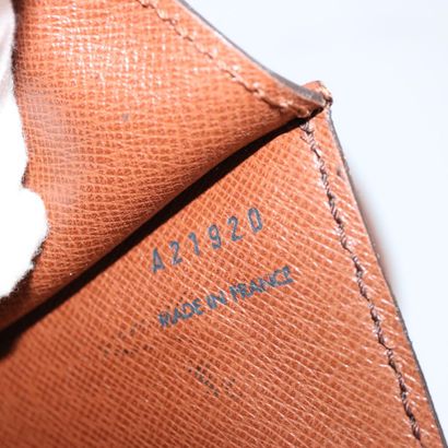 Louis Vuitton Monceau 28
Sac à main rigide...
