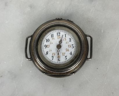 Montre de poche/pendulette de voyage en argent...